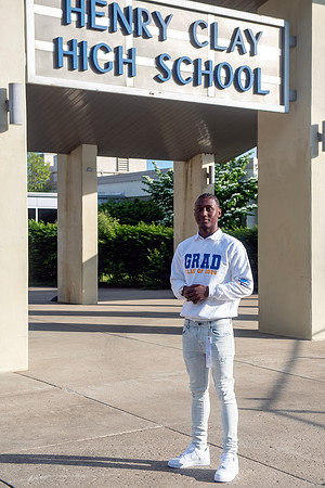 260504SeniorJYoung0036