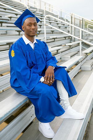 260504SeniorJYoung0414