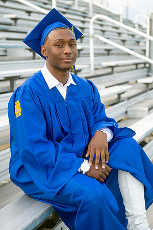 260504SeniorJYoung0460