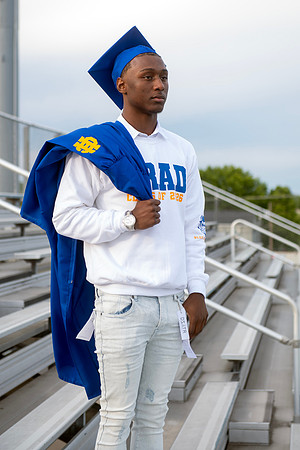 260504SeniorJYoung0466