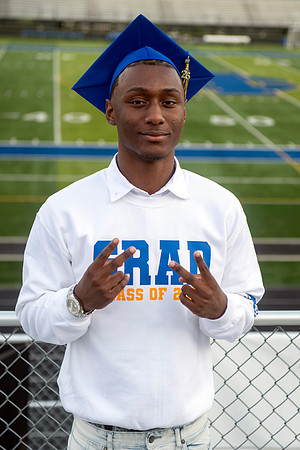 260504SeniorJYoung0590