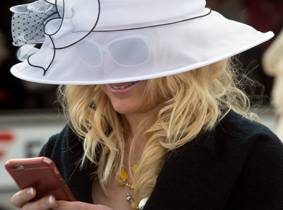 160507Derby-Hats0005