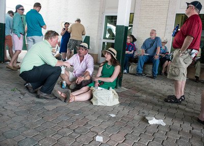 160507Derby-Scene0159
