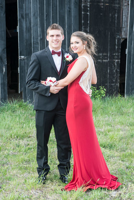 170415Prom0054