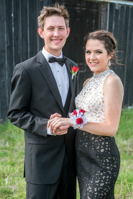 170415Prom0107