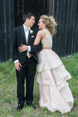 170415Prom0206
