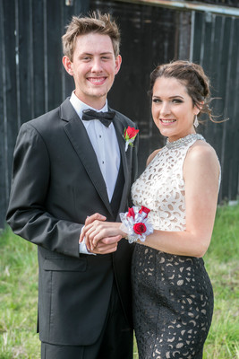 170415Prom0105