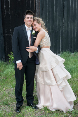 170415Prom0223