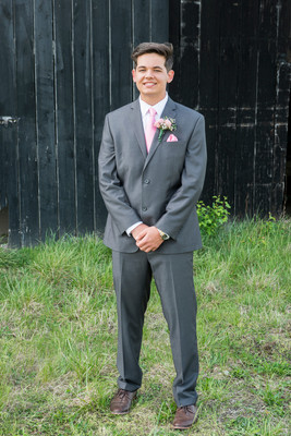 170415Prom0305