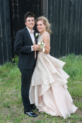 170415Prom0200