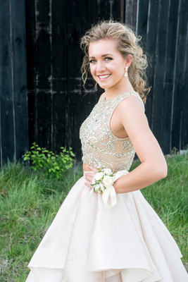 170415Prom0258