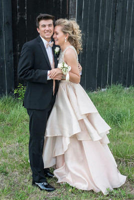 170415Prom0193