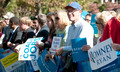 121013DEBATE-FESTIVAL