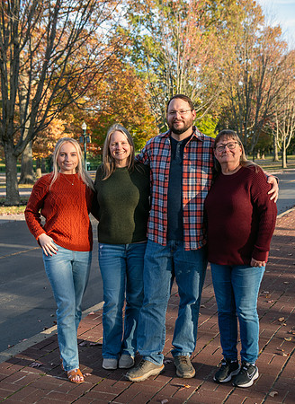 241102GattisFamily0021